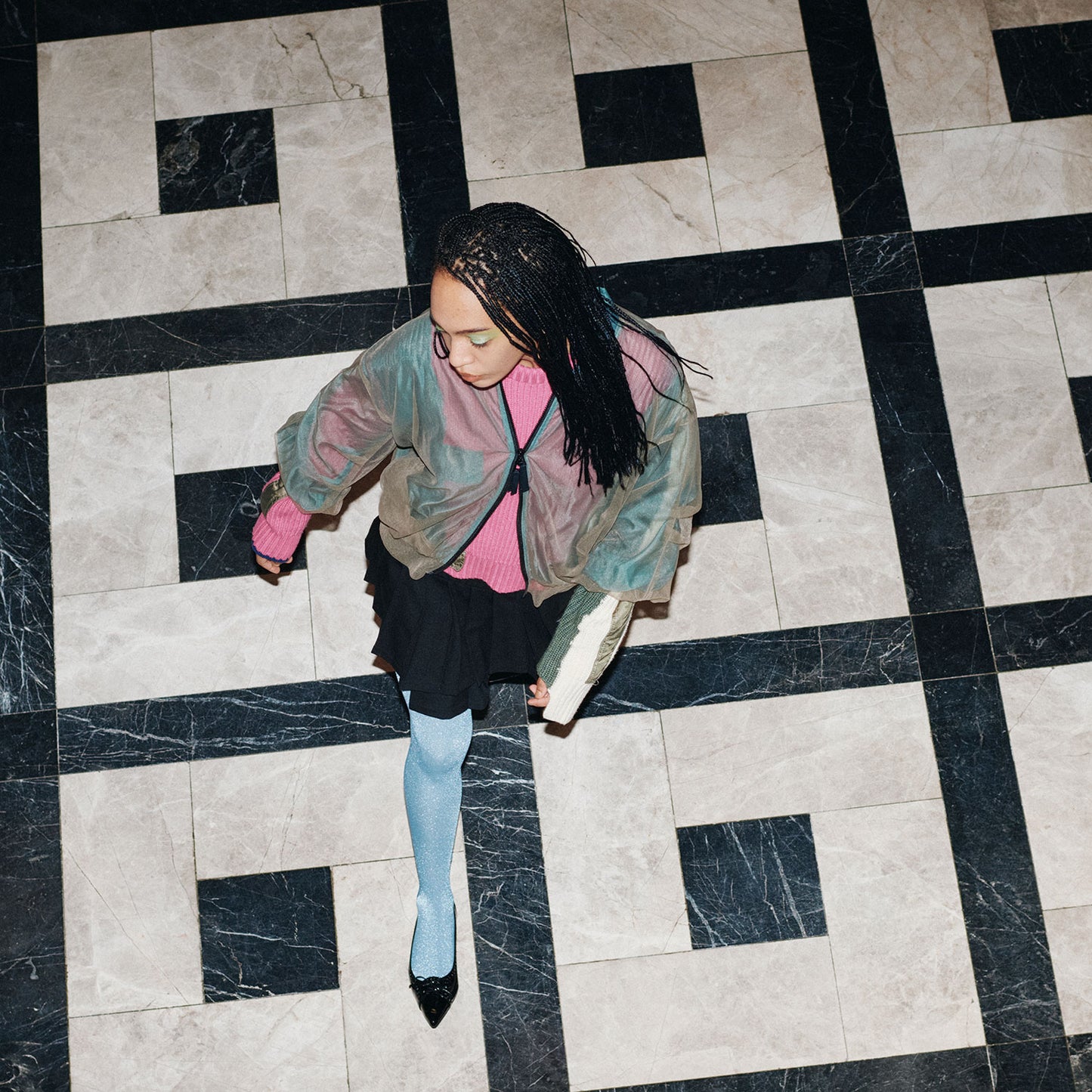 =予約受注=パンチングポインテッドパンプス_DA25142