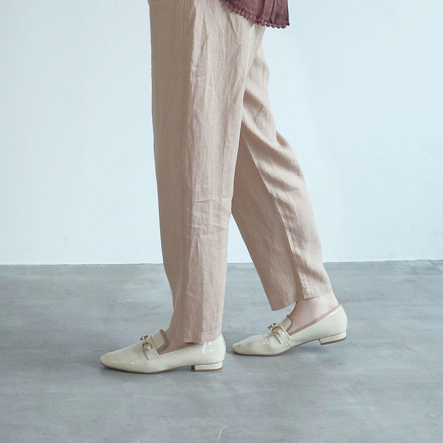 【レイン対応】ビットエナメルローファー_GE23475