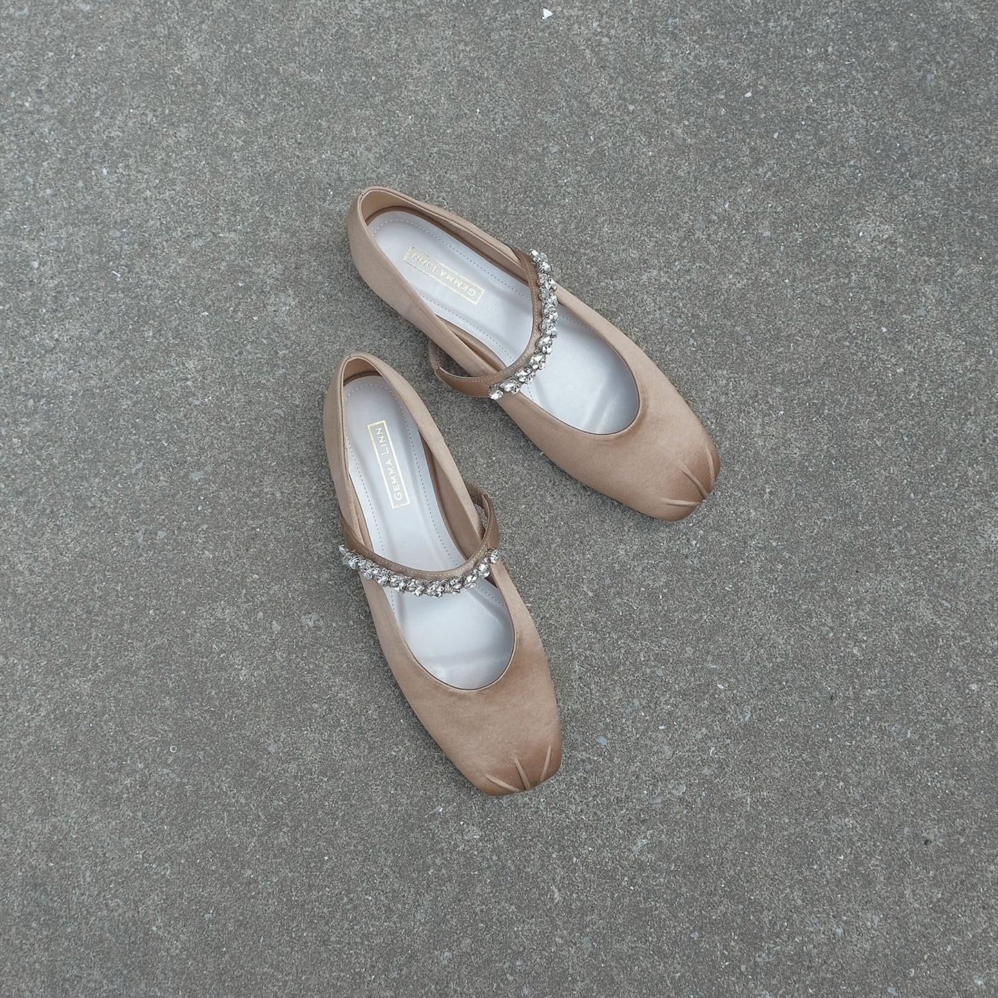 【Akiko Kizu × Daniella & GEMMA】ビジューストラップバレエシューズ_GE23188