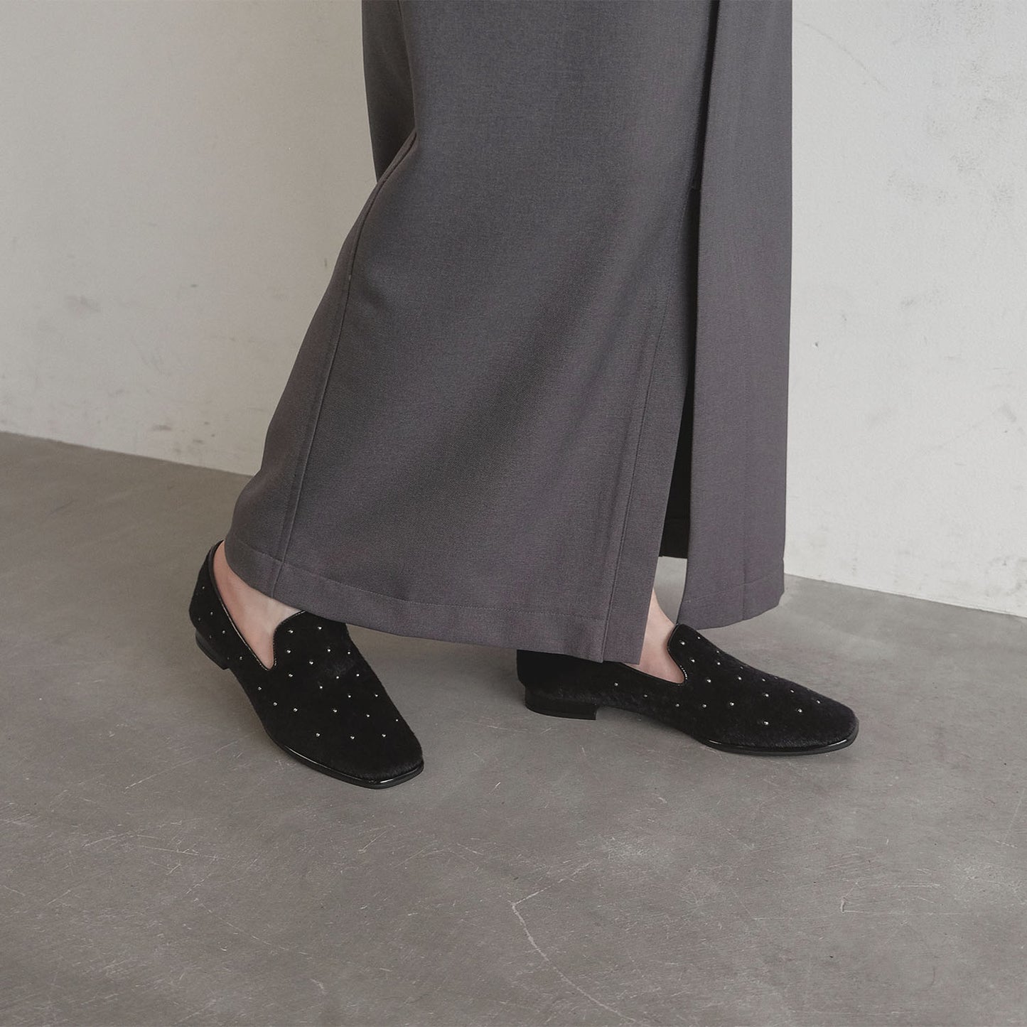 =再入荷=スタッズオペラシューズ_GE24459