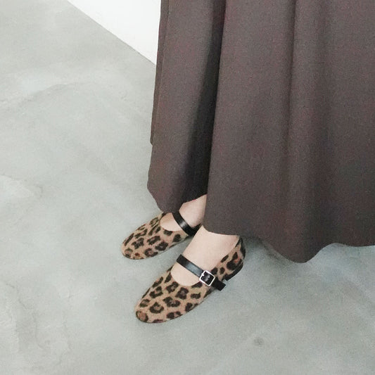 ラウンドトゥベルトフラットシューズ_GE25143