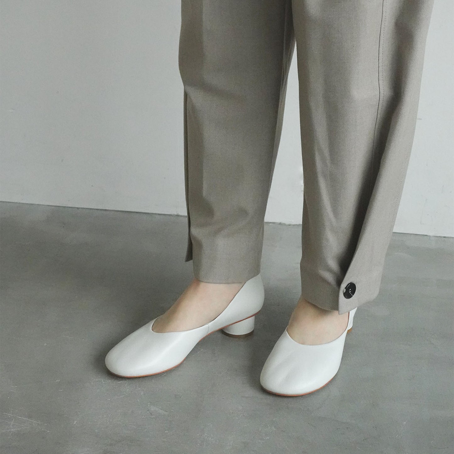 ラウンドトゥパンプス_GE23063