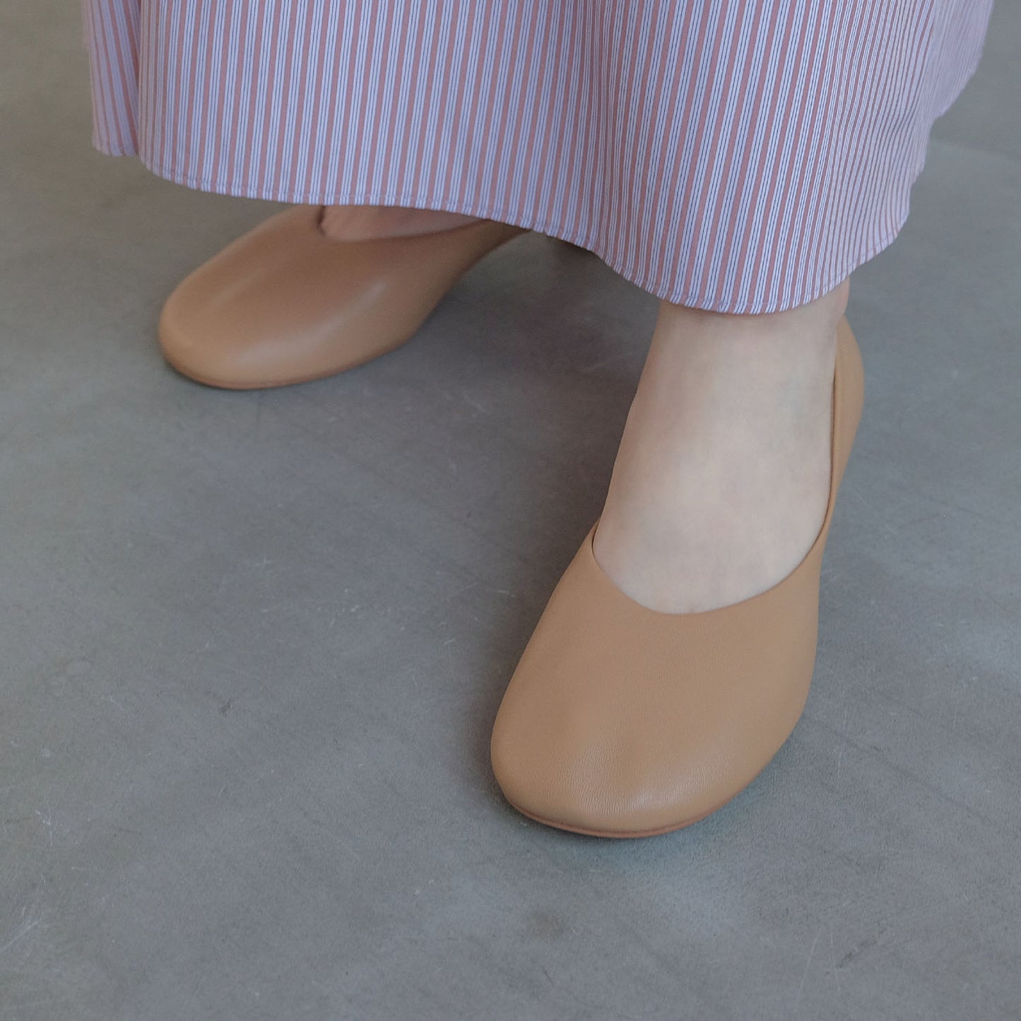 ラウンドトゥパンプス_GE23063