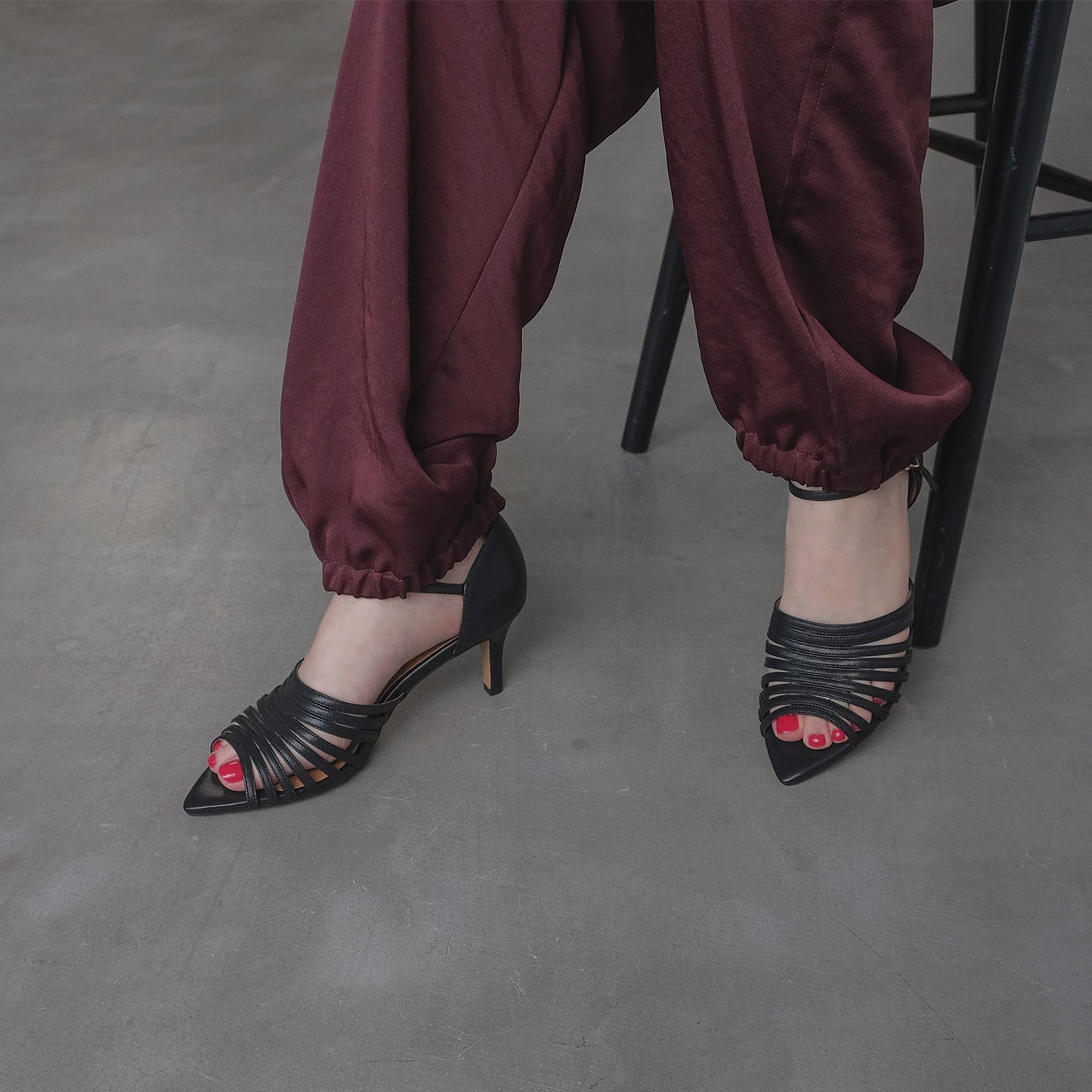 ■ポインテッドストラップヒールサンダル_DA23959