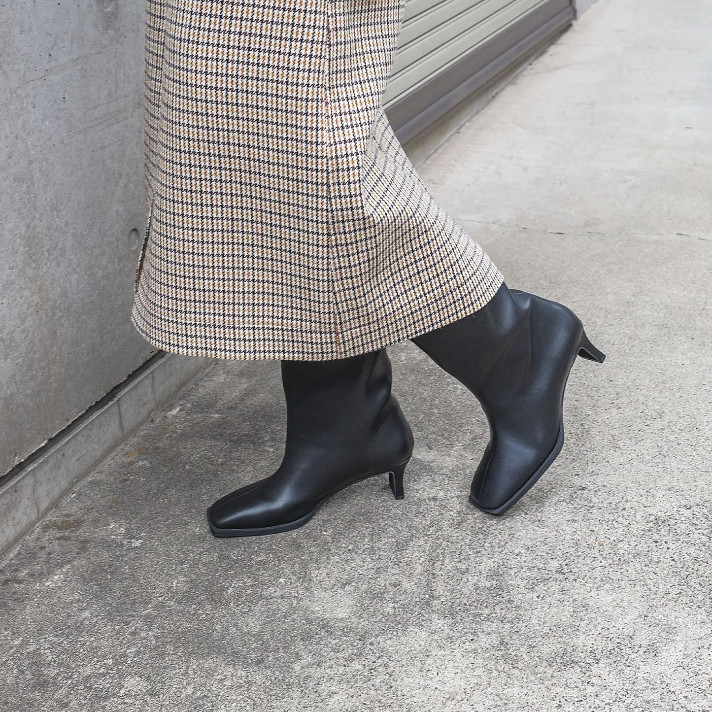 ■【Gina × Daniella&GEMMA】【レイン対応】セミルーズロングブーツ_GE22633