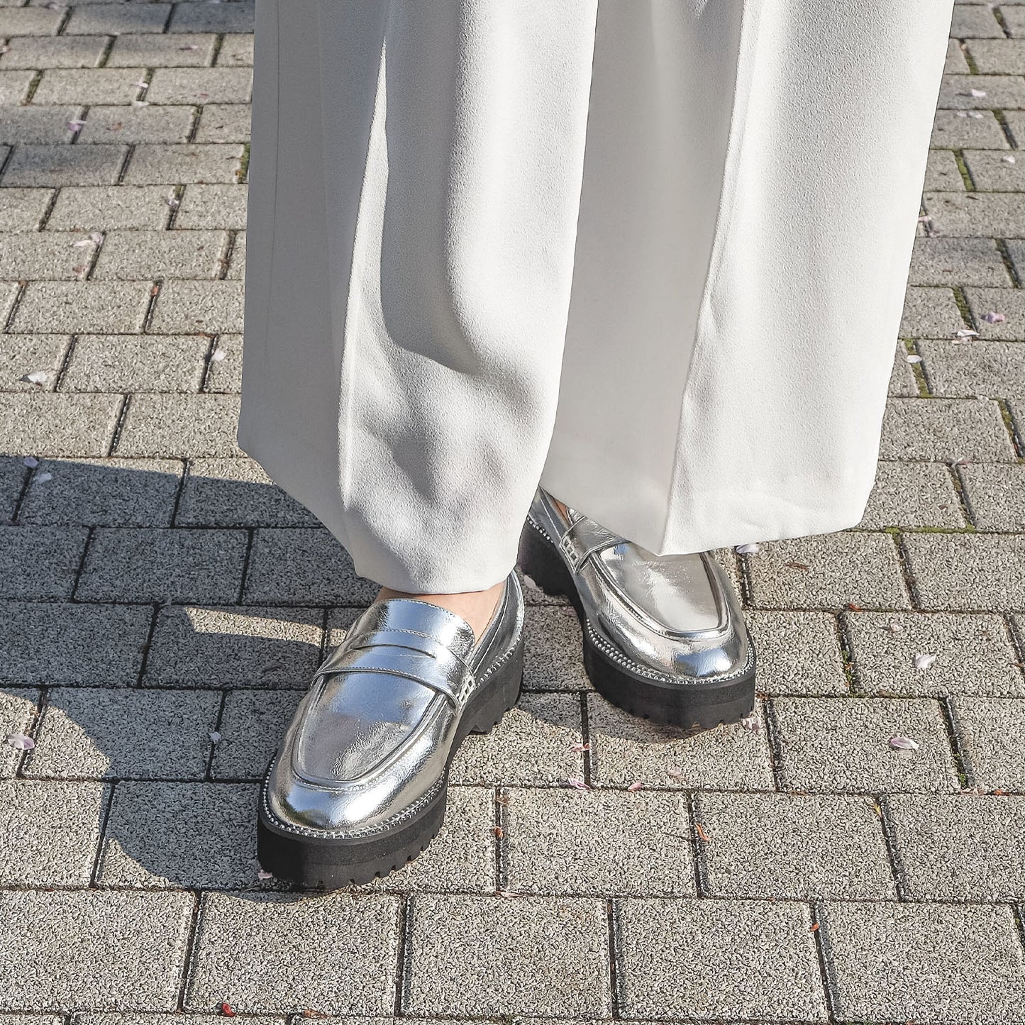 《再入荷》【レイン対応】スタッズローファー _GE23407 / GE22407