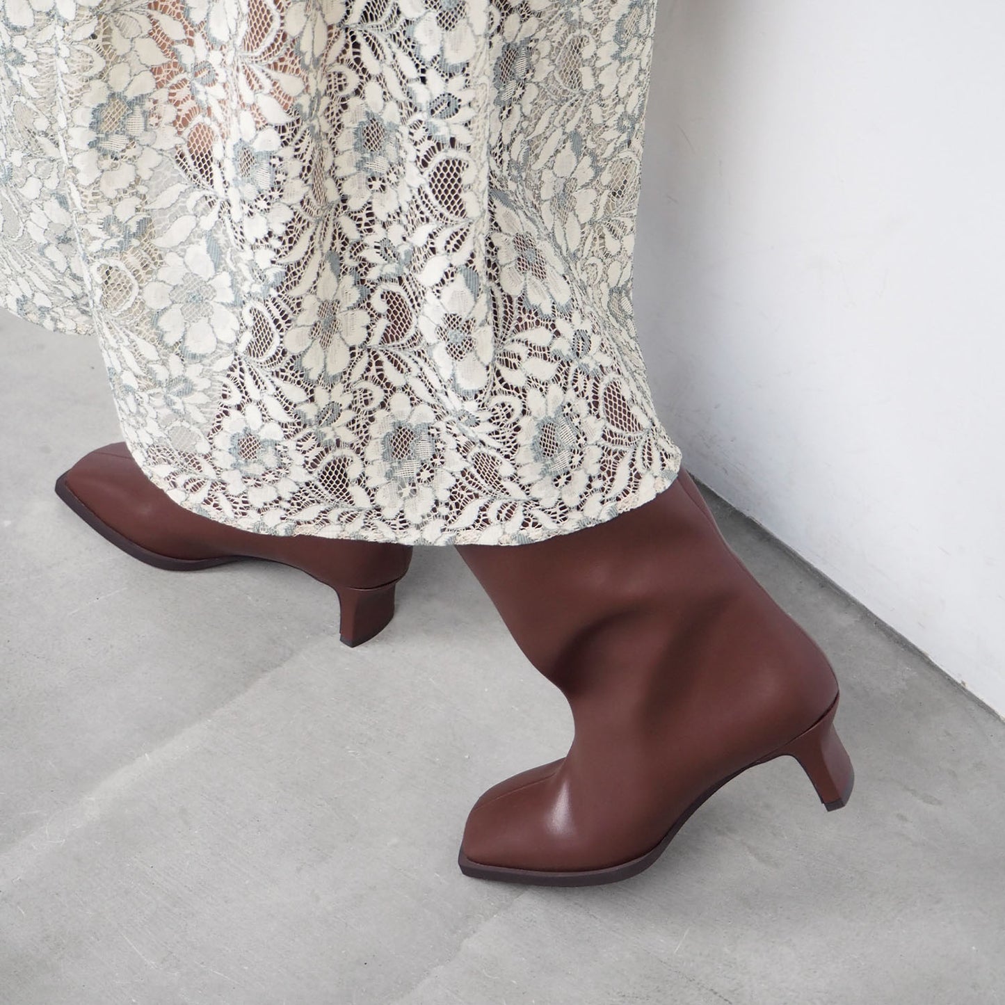 ■【Gina × Daniella&GEMMA】【レイン対応】セミルーズロングブーツ_GE22633