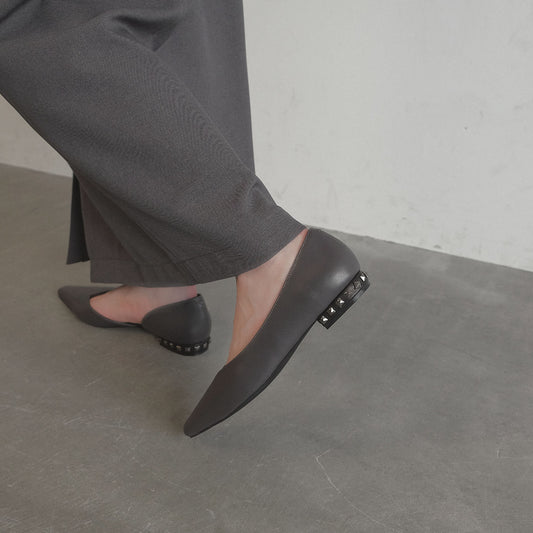 ■スタッズモチーフヒールフラットパンプス_DA24175