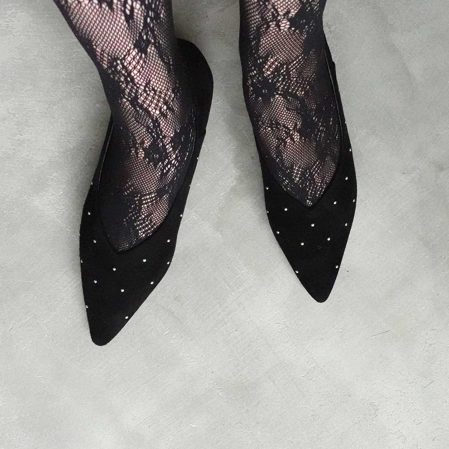 スタッズポインテッドパンプス_DA25141