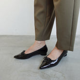 パンチングポインテッドパンプス_DA25142