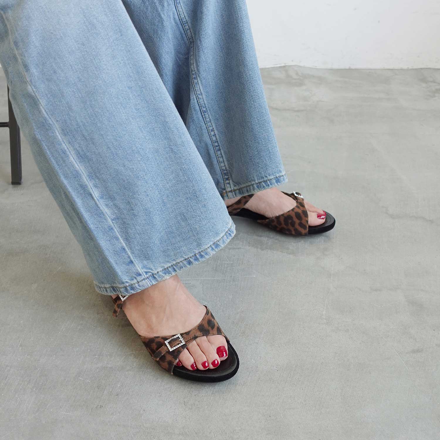 Daniella & GEMMA ONLINE STORE – 《春夏新作》ダブルビジューバックル