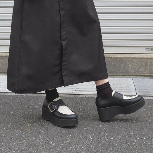 【レイン対応】ボリュームソールバックルシューズ_GE23477