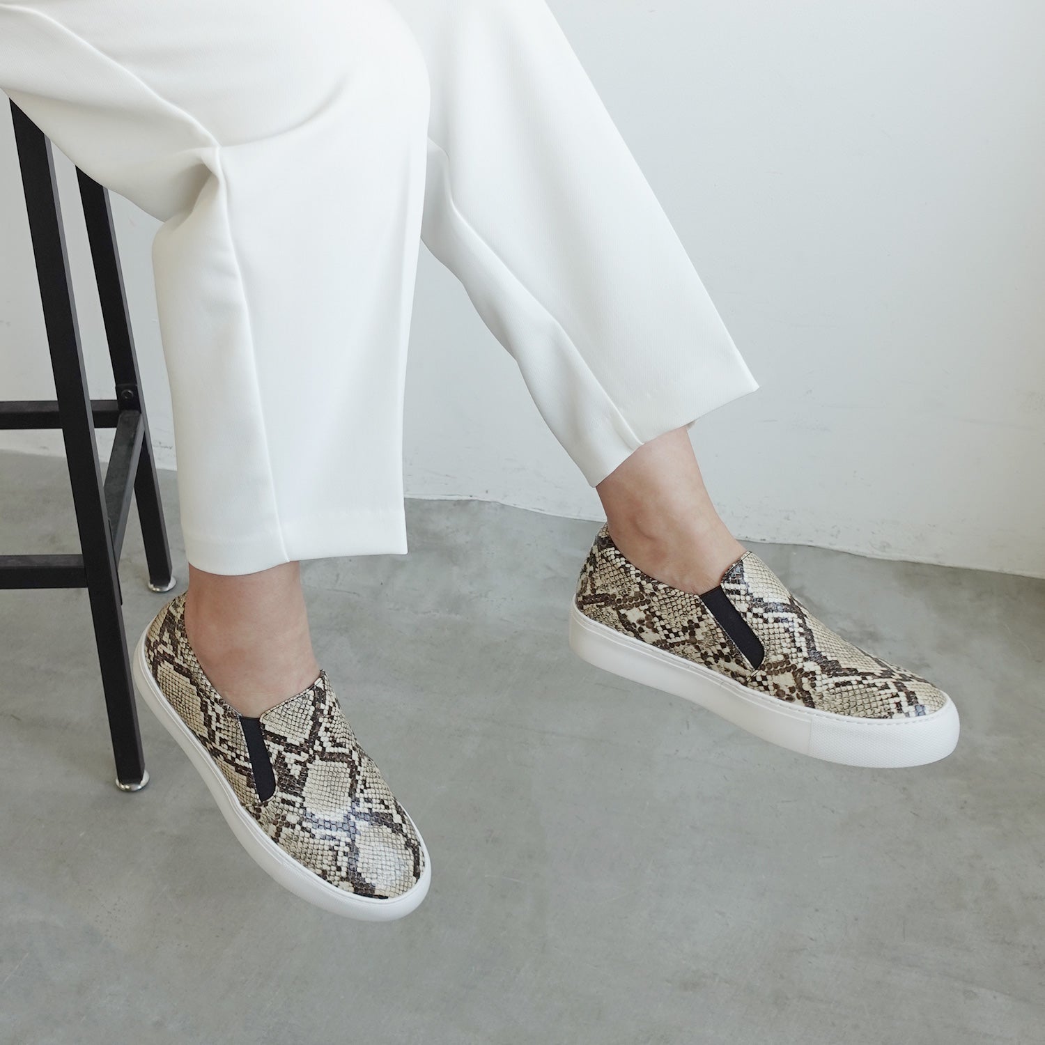 Daniella & GEMMA ONLINE STORE – 【レイン対応】スリッポンスニーカー