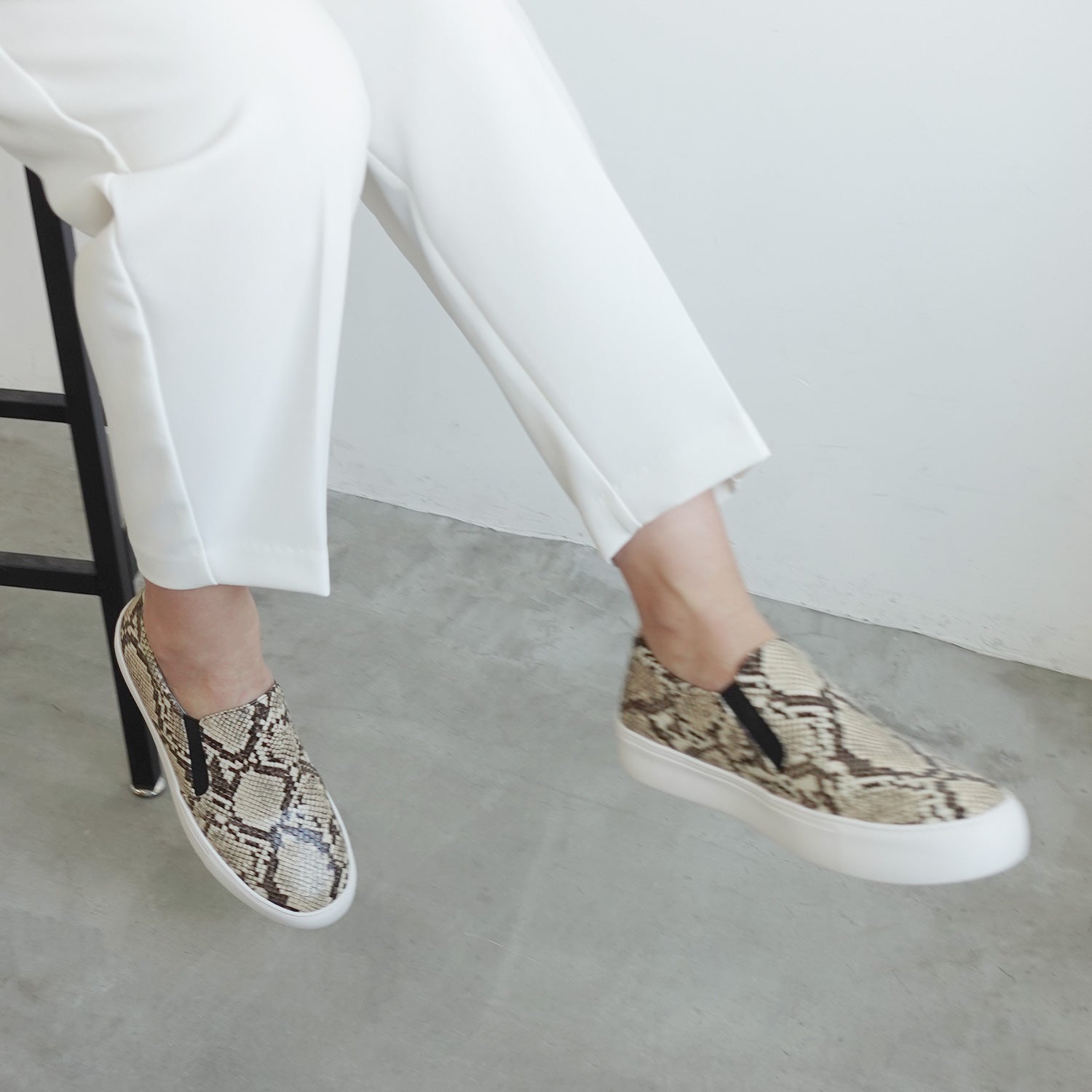 Daniella & GEMMA ONLINE STORE – 【レイン対応】スリッポンスニーカー