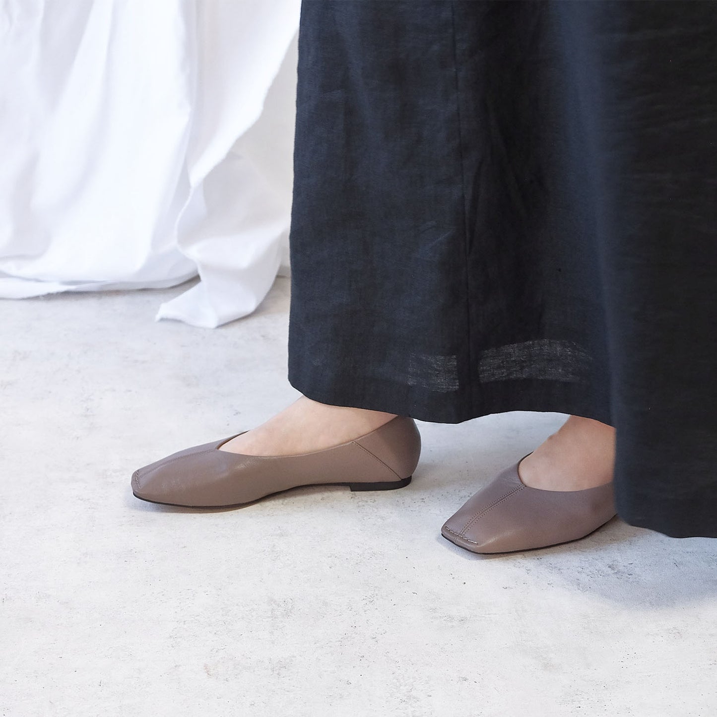 トゥステッチフラットシューズ_GE23187