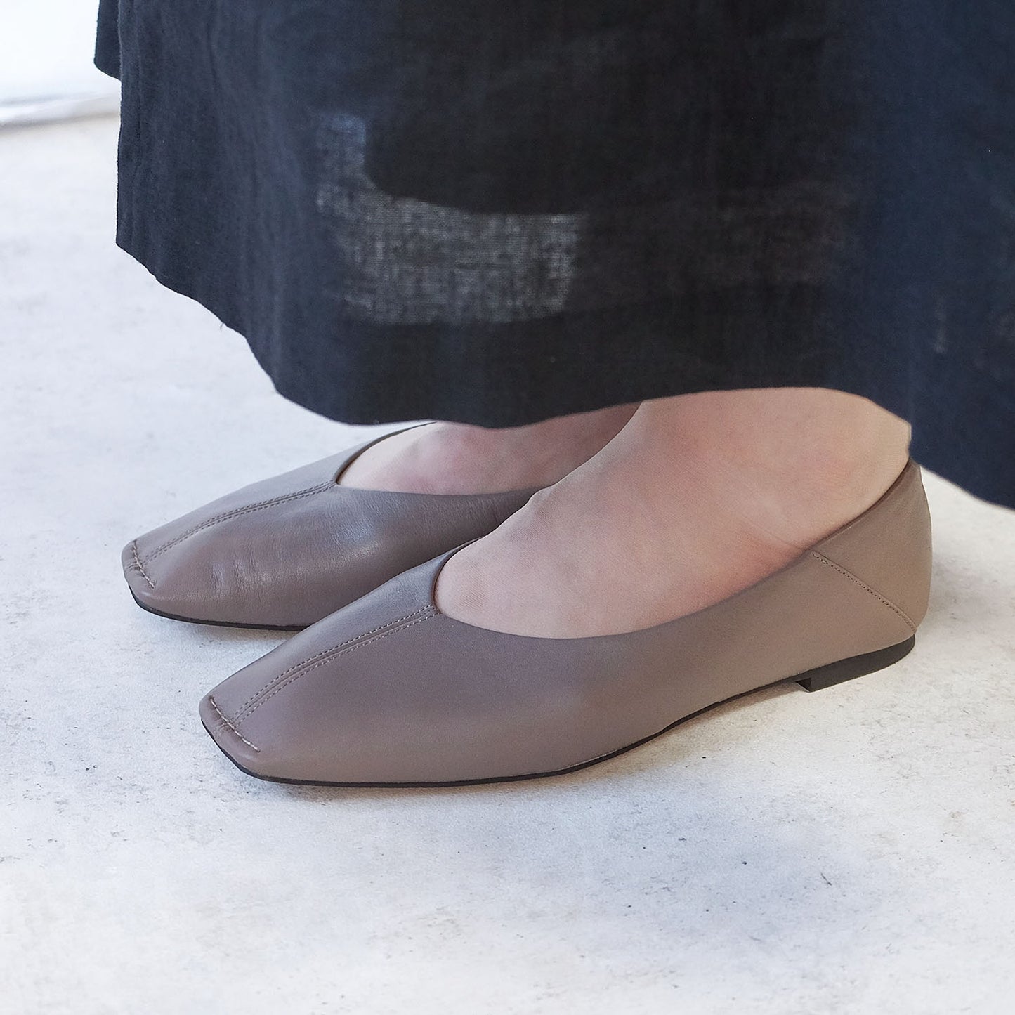 トゥステッチフラットシューズ_GE23187