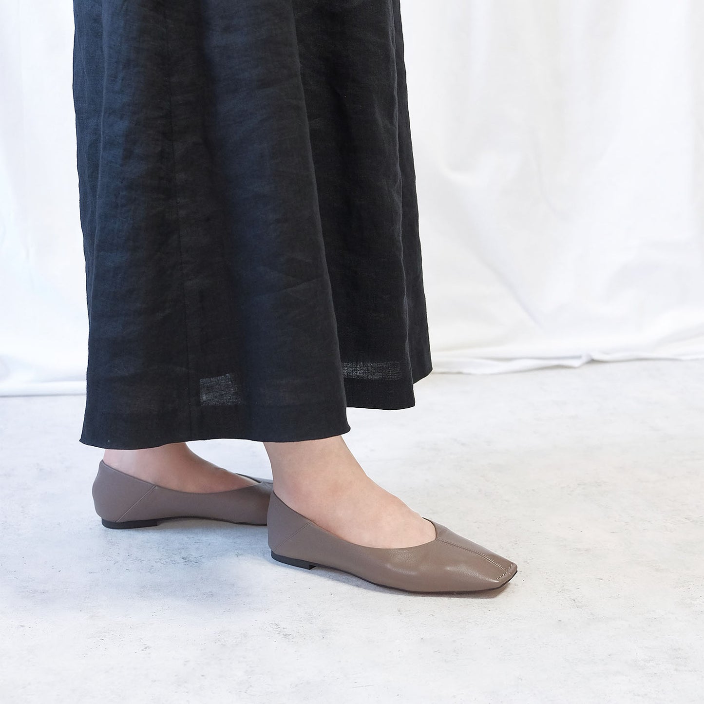 トゥステッチフラットシューズ_GE23187