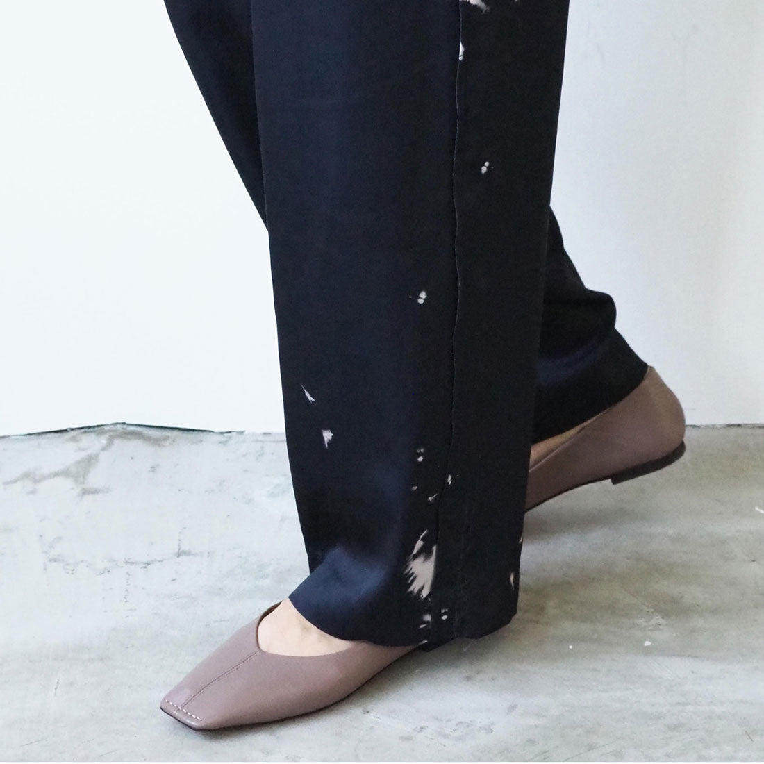 トゥステッチフラットシューズ_GE23187