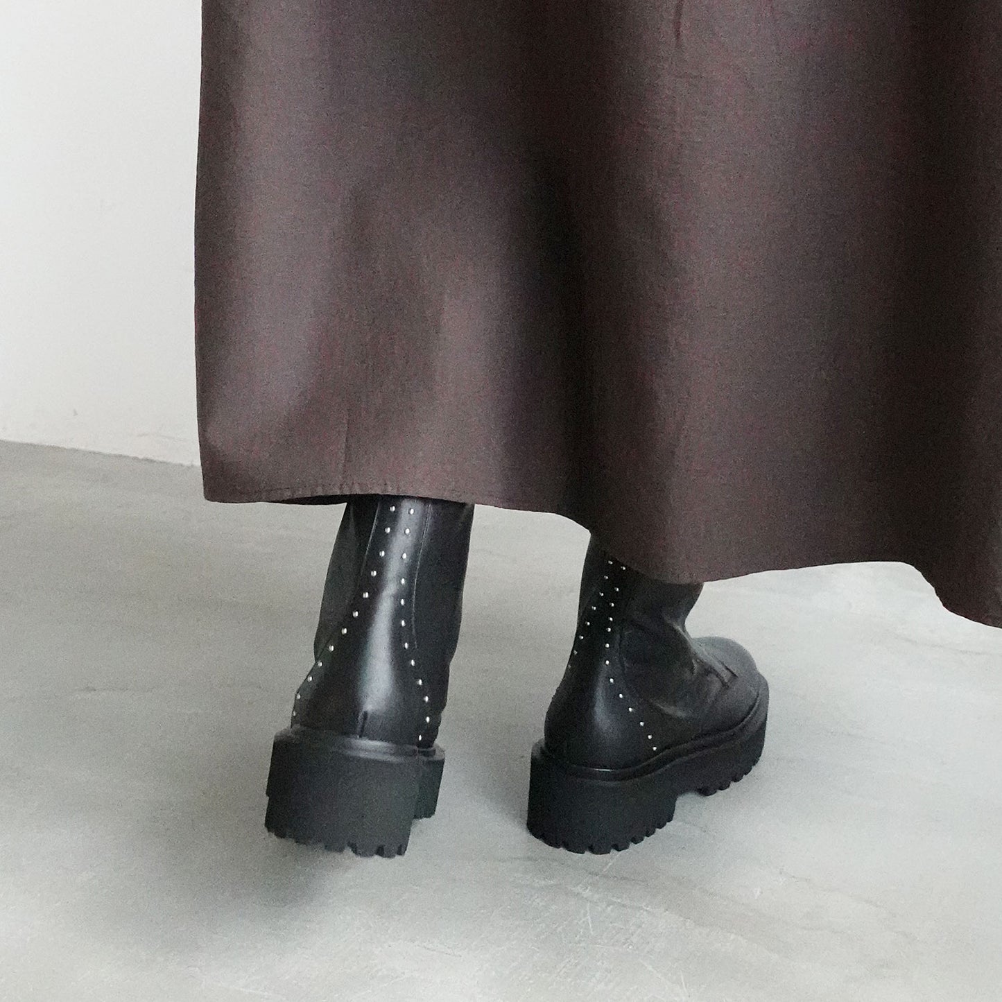 フロントジップボリュームソールブーツ_GE25649