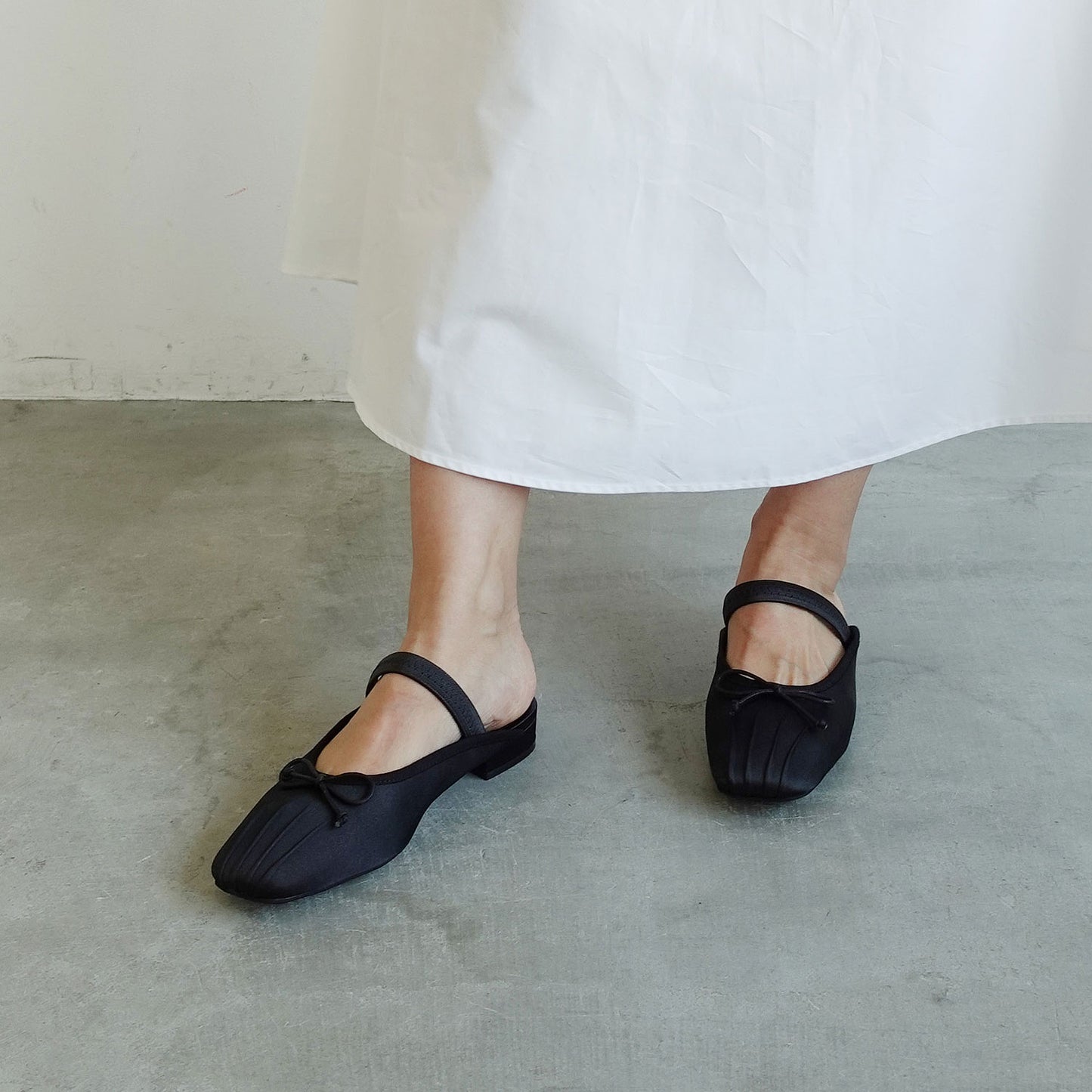 《春夏新作》サテンバレエミュール_GE26282