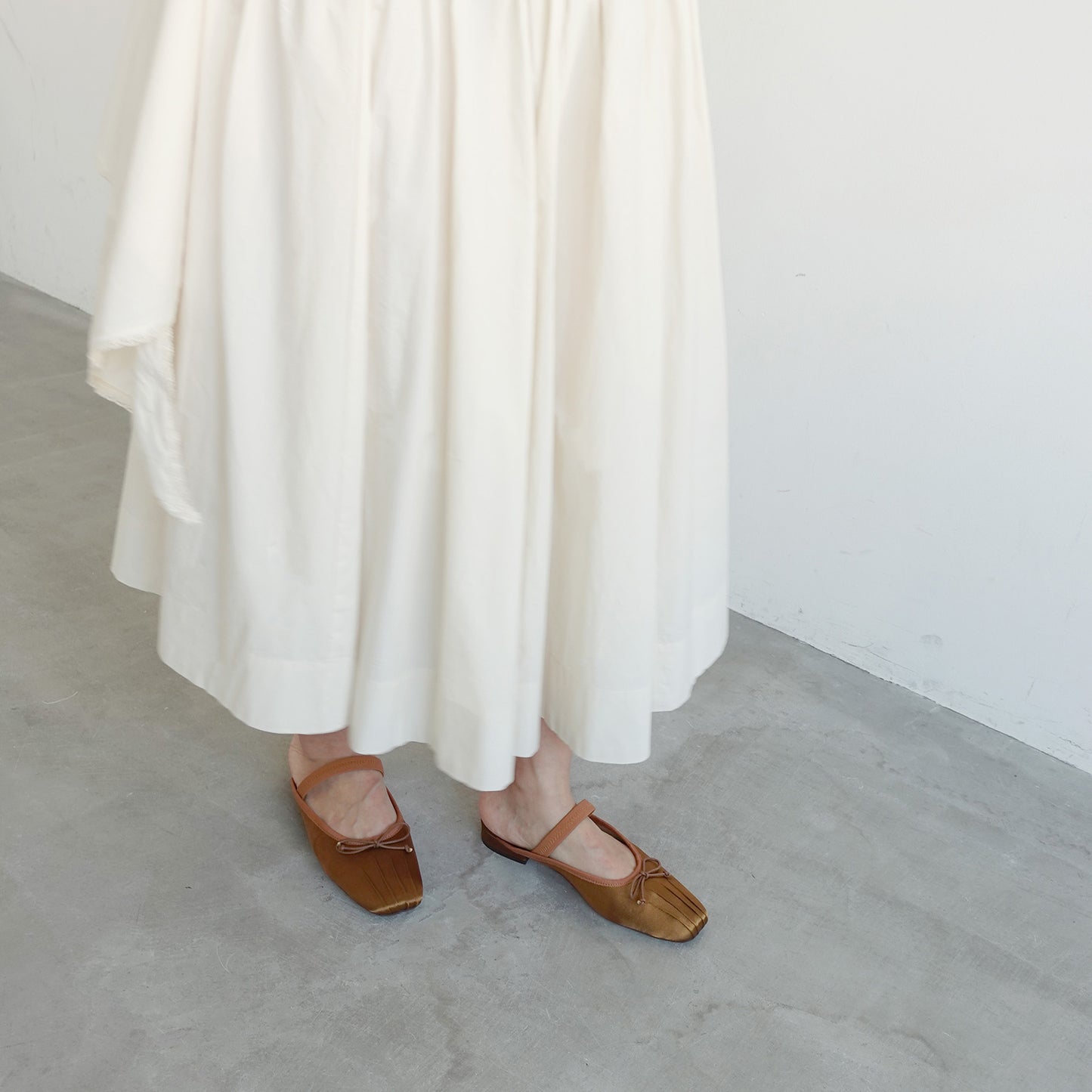 《春夏新作》サテンバレエミュール_GE26282