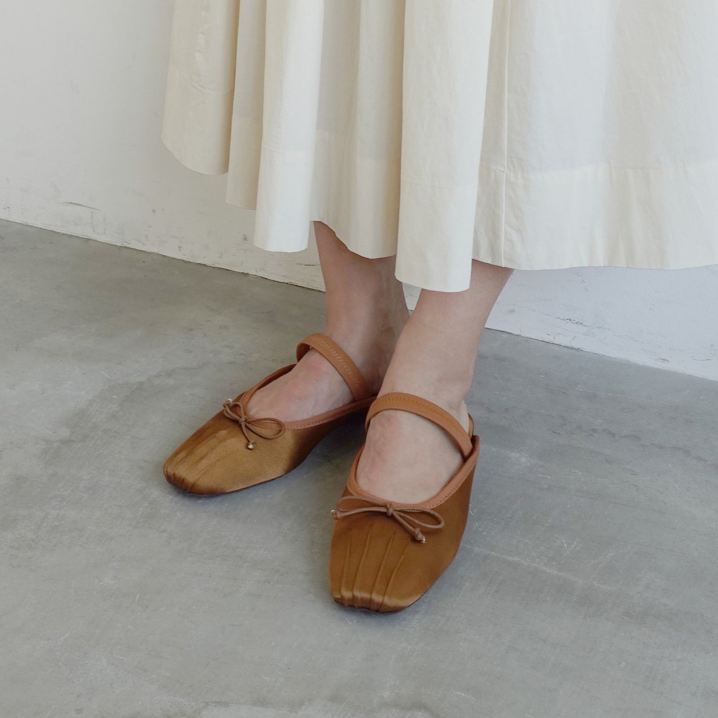 《春夏新作》サテンバレエミュール_GE26282