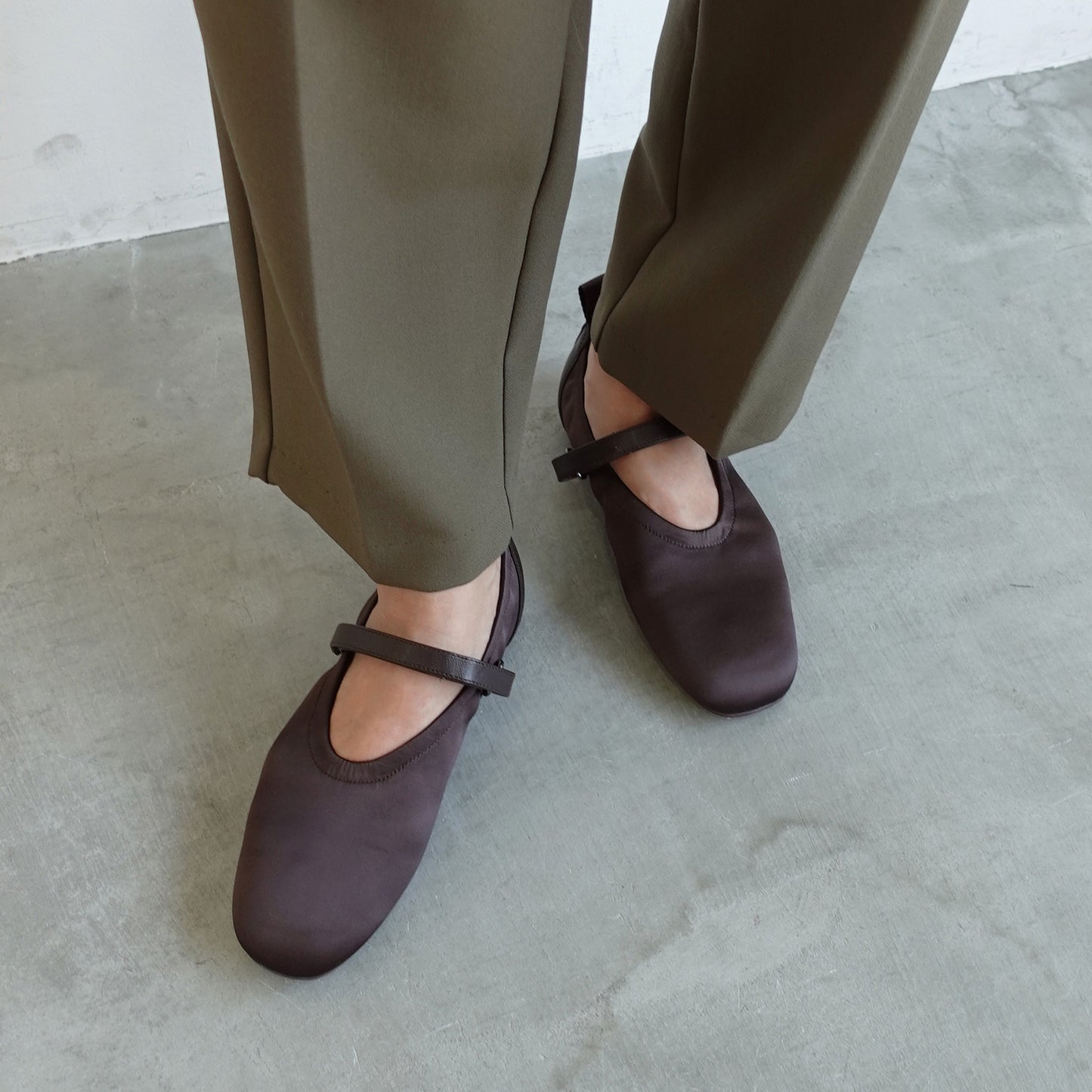 《春夏新作》ベルクロスニーカーバレエシューズ_GE26470