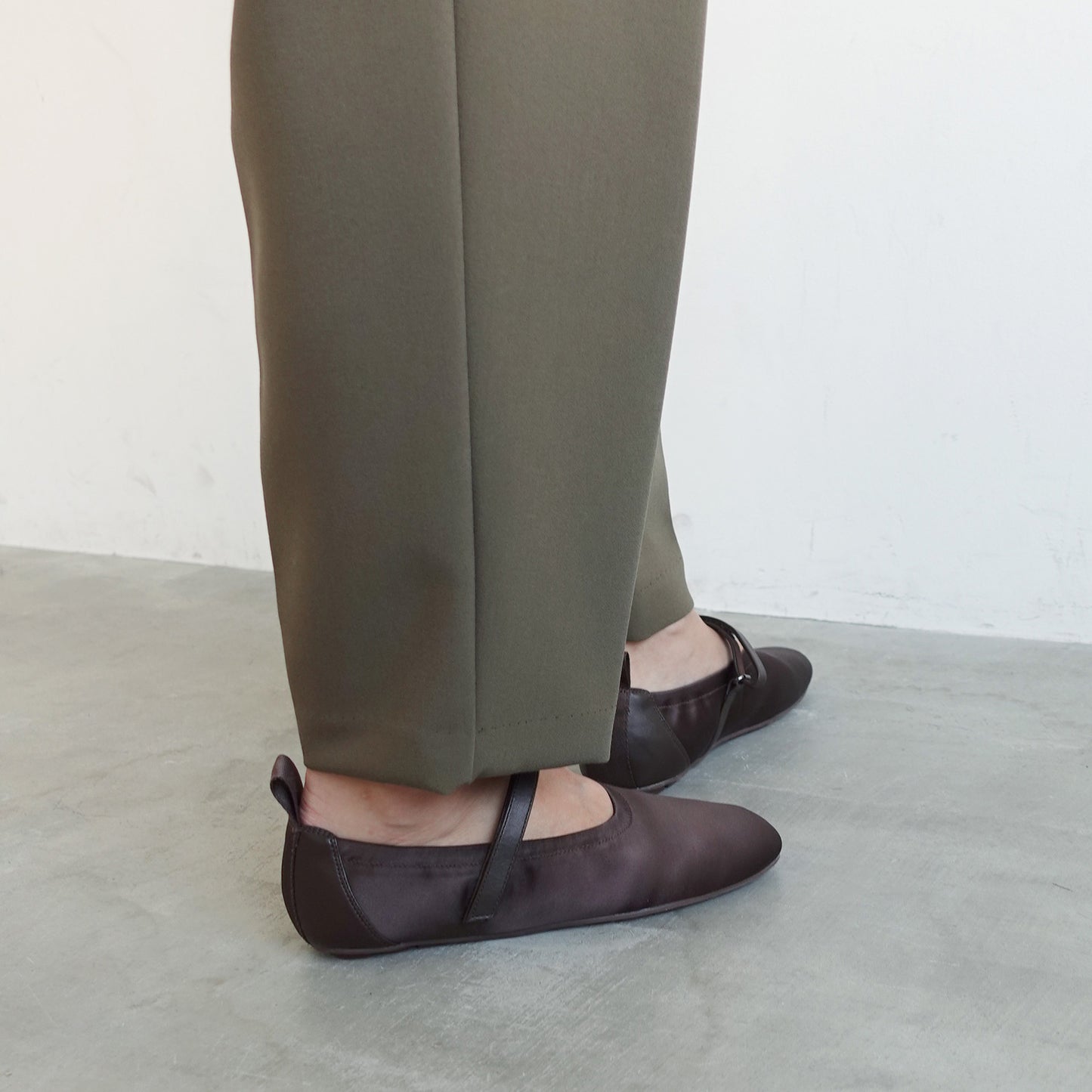 《春夏新作》ベルクロスニーカーバレエシューズ_GE26470