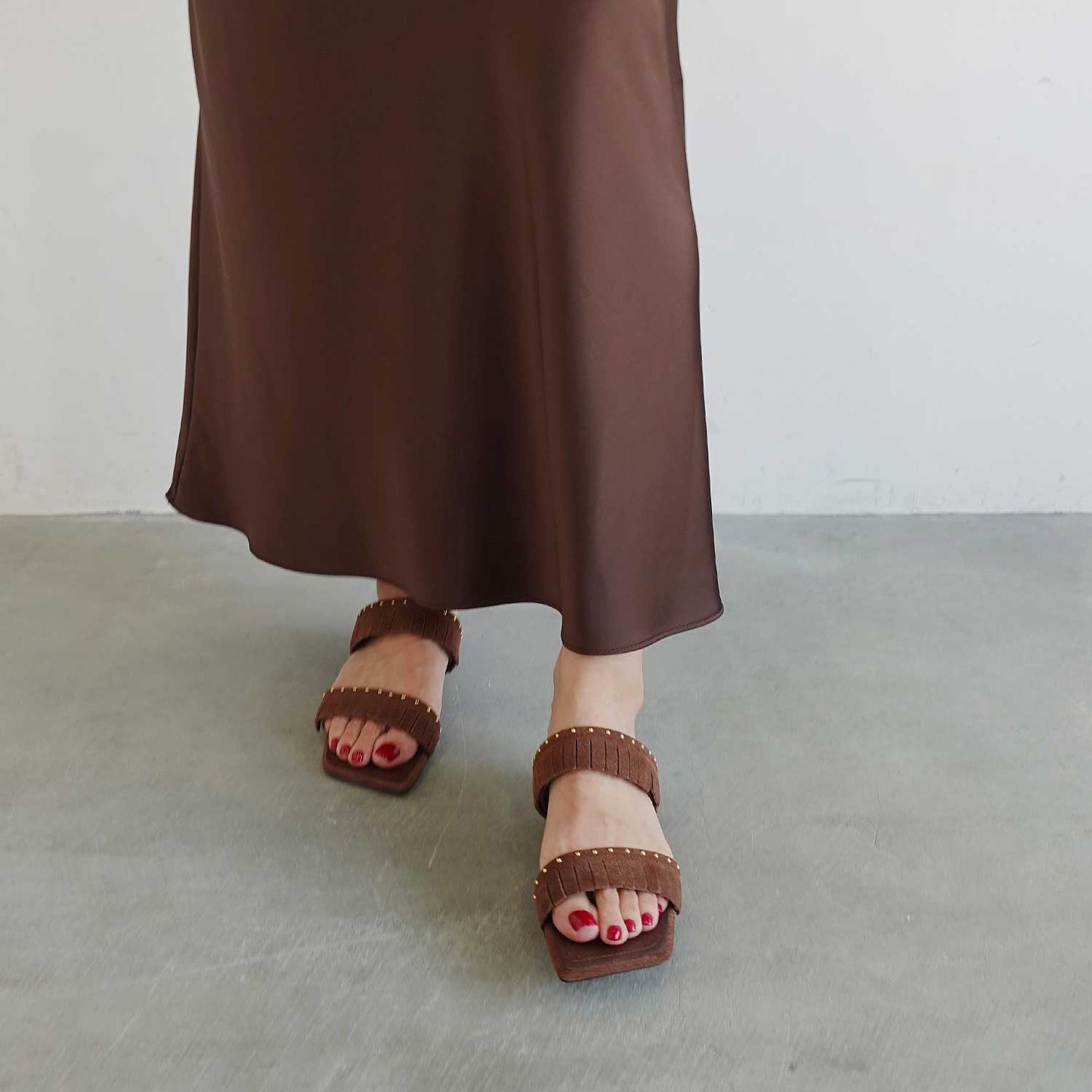 《春夏新作》【TSUBU】フリンジミュール_GE26975