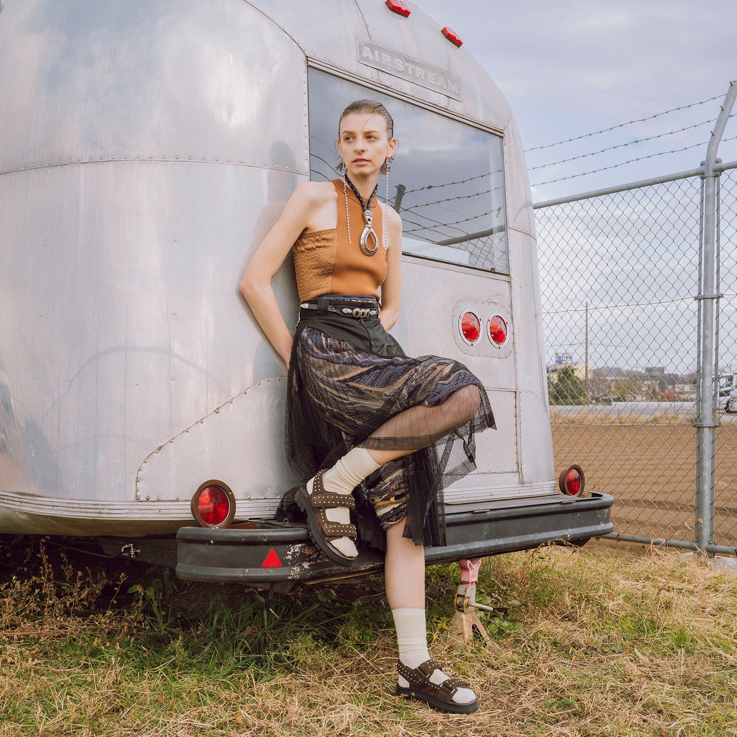 Daniella & GEMMA ONLINE STORE – 《春夏新作》【H.V.F.N × TSUBU