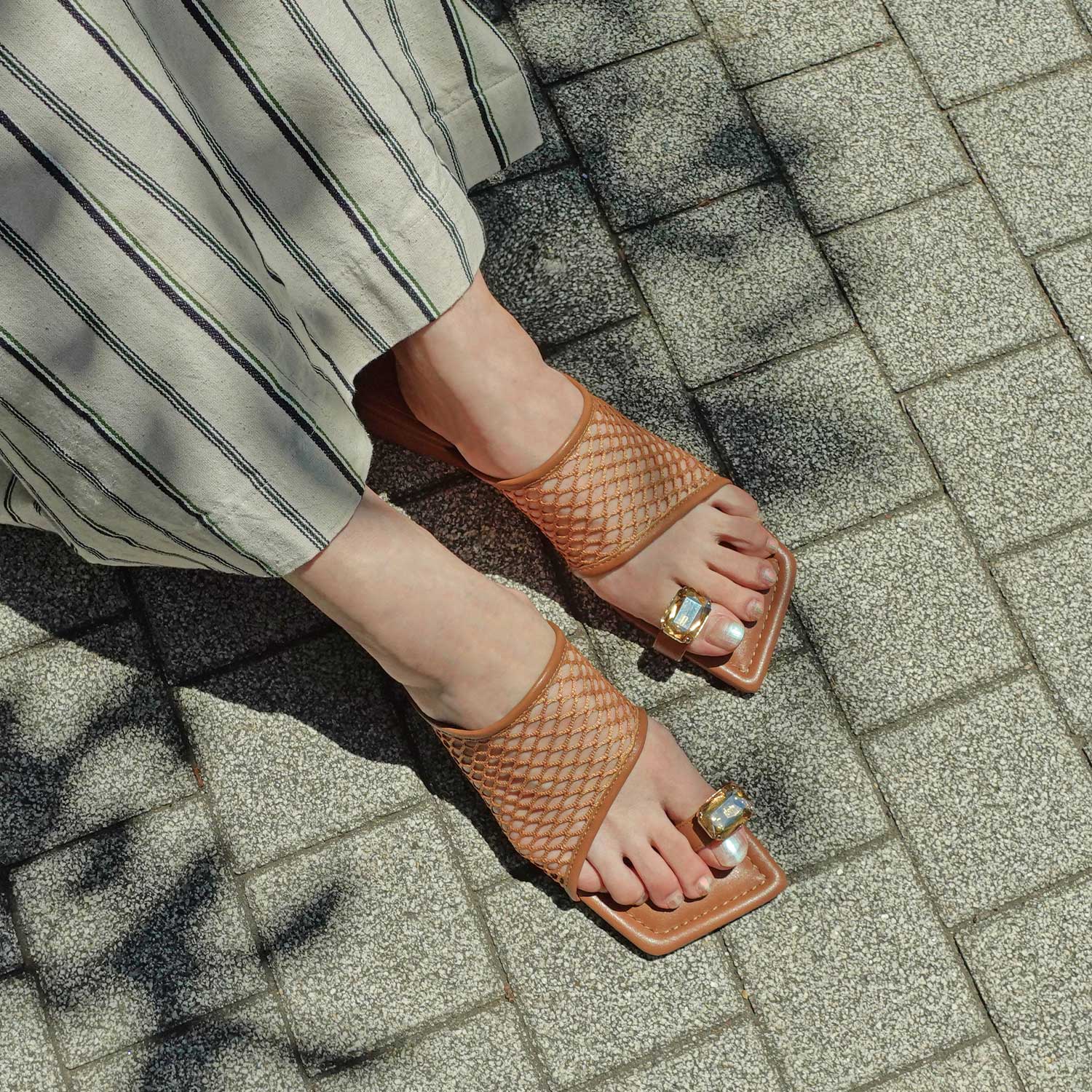 【激レア】Y-3YohjiYamamoto × メッシュ下駄サンダル Daniella & GEMMA ONLINE STORE – 《7月新作》ビジューメッシュトング