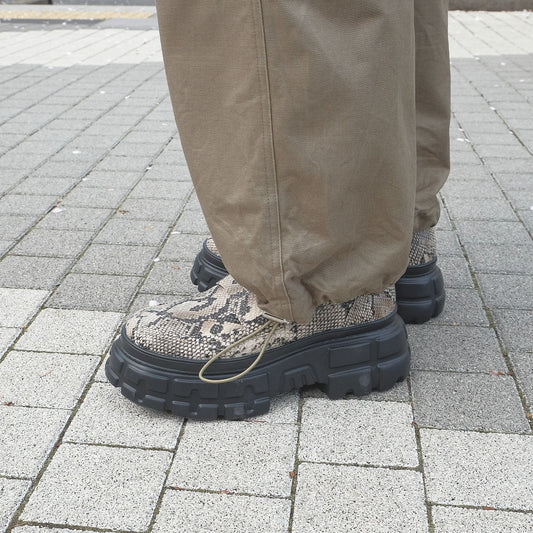 【レイン対応】ボリュームソールローファー_GE23478